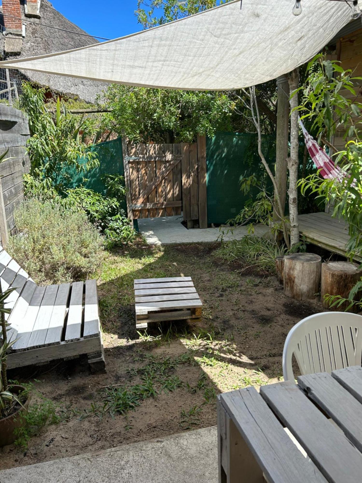 לה פלומה Lunas Del Bosque Cabana Y Apartamento En Suite מראה חיצוני תמונה